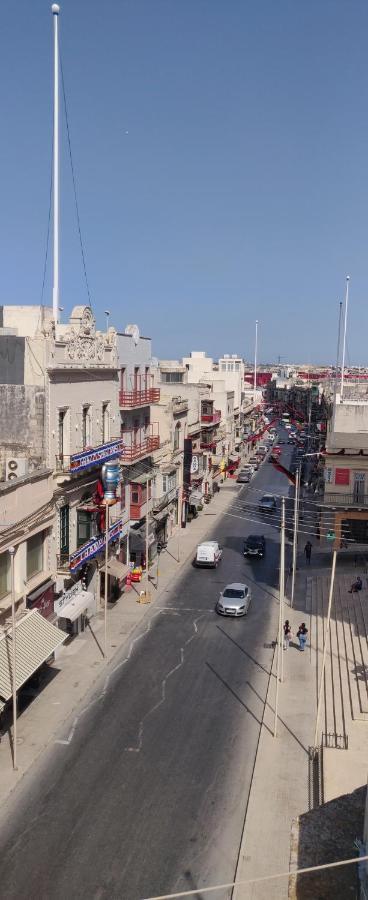 Central 214 Boutique Hotel Hamrun Екстериор снимка