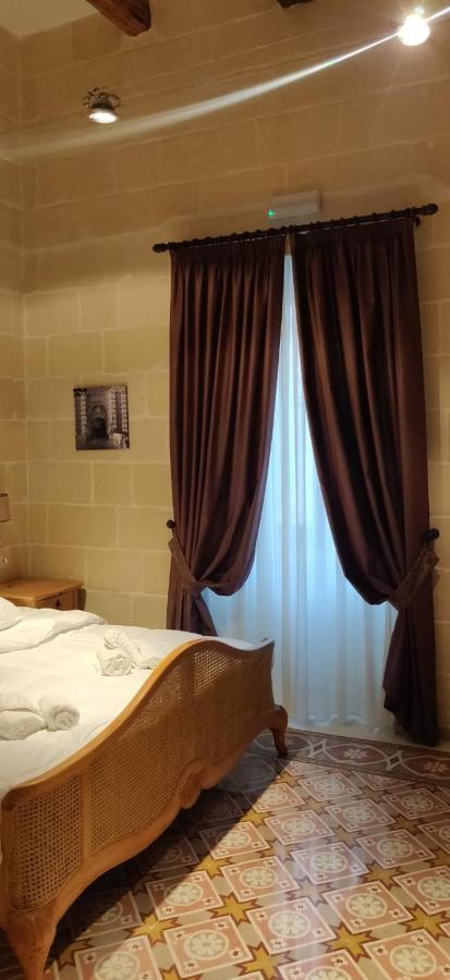 Central 214 Boutique Hotel Hamrun Екстериор снимка